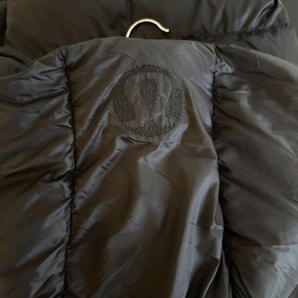 Lululemon Cloudscape Wrap Coat – Black – Size 8 - Picture 12 of 15